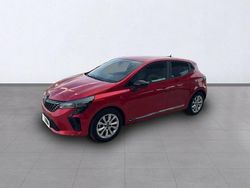 Rojo Usado 2024 Renault Clio V Business Berlina | 16.900 € (Precio justo)