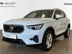 Azul Nuevo 2025 Volvo XC40 Core SUV | 38.900 € (Precio justo)