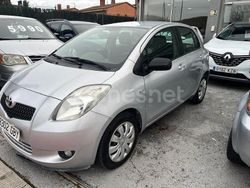 Gris / plata Usado 2008 Toyota Yaris Sol Berlina | 5990 € (Precio justo)