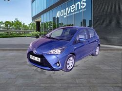 Azul Usado 2019 Toyota Yaris Hybrid Active Utilitario | 16.200 € (Precio justo)