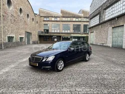 Azul Usado 2011 Mercedes E220 Avantgarde Familiar | 13.900 € (Precio justo)