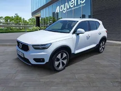 Blanco Usado 2020 Volvo XC40 Momentum SUV | 25.400 € (Precio justo)