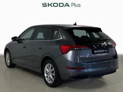 Gris Usado 2023 Skoda Scala Ambition Utilitario | 14.990 € (Buen precio)