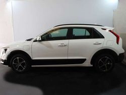 Blanco Usado 2023 Kia Niro SUV | 26.990 € (Un poco caro)