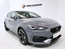 Gris Usado 2024 Cupra Leon Utilitario | 24.900 € (Precio justo)