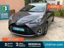 Gris Usado 2017 Toyota Yaris Hybrid Advance Utilitario | 13.790 € (Un poco caro)