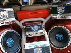 Violeta / lila Usado 2001 Chrysler PT Cruiser Limited Monovolumen | 13.500 €