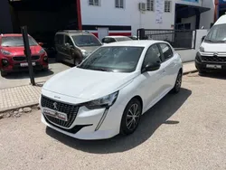 Blanco Usado 2021 Peugeot 208 Active Utilitario | 10.900 € (Precio justo)