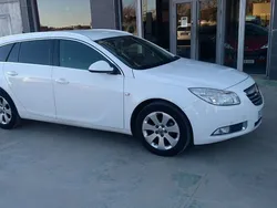 Blanco Usado 2013 Opel Insignia Selective Familiar | 7000 € (Precio justo)