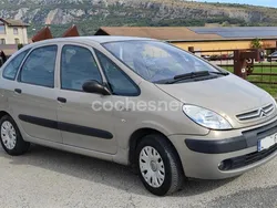 Beige Usado 2006 Citroën Xsara Picasso Monovolumen | 2900 € (Precio justo)