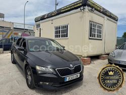 Negro Usado 2018 Skoda Superb Active Berlina | 10.499 € (Super precio)