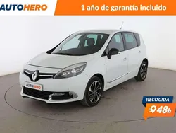 Blanco Usado 2016 Renault Scénic III Bose Edition Monovolumen | 11.499 €