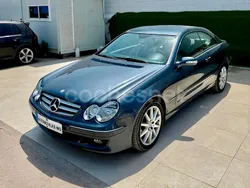 Azul Usado 2009 Mercedes CLK220 Elegance Coupe | 7990 € (Precio justo)
