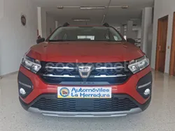 Granate Usado 2022 Dacia Sandero Essentiel Utilitario | 11.900 € (Buen precio)