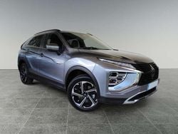 Gris Usado 2023 Mitsubishi Eclipse Cross SUV | 25.290 €