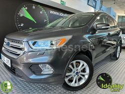 Gris / plata Usado 2016 Ford Kuga Business Edition SUV | 12.990 € (Precio justo)