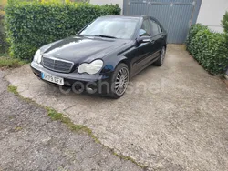 Negro Usado 2002 Mercedes C220 Classic Berlina | 4600 € (Precio justo)