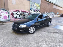 Negro Usado 2007 VW Passat Advance Familiar | 3750 € (Precio justo)