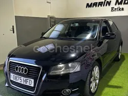 Negro Usado 2011 Audi A3 Attraction Berlina | 9499 €