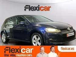 Azul Usado 2014 VW Golf VII Advance Berlina | 16.490 € (Precio justo)