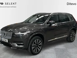Gris Usado 2023 Volvo XC90 Plus SUV | 64.700 €