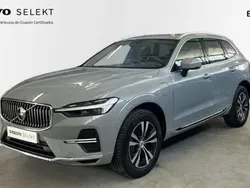 Gris / plata Usado 2024 Volvo XC60 Core SUV | 45.900 € (Super precio)
