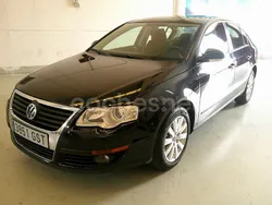 Negro Usado 2010 VW Passat Advance Berlina | 3890 € (Super precio)