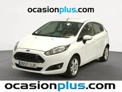 Blanco Usado 2015 Ford Fiesta Trend Utilitario | 8990 € (Un poco caro)