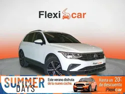 Blanco Usado 2021 VW Tiguan Life SUV | 22.090 € (Buen precio)