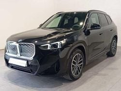 Negro Usado 2025 BMW iX1 Comfort Edition SUV | 44.500 € (Buen precio)