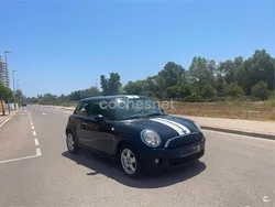 Negro Usado 2011 Mini Cooper Coupé Coupe | 4500 €