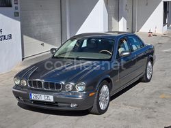 Beige Usado 2004 Jaguar XJ8 Classic Berlina | 8950 €