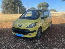 Amarillo Usado 2006 Peugeot 1007 Utilitario | 2600 € (Un poco caro)