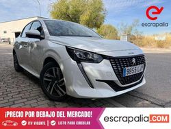 Blanco Usado 2020 Peugeot 208 Active Utilitario | 12.000 €