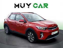 Rojo Usado 2021 Kia Stonic SUV | 15.490 € (Buen precio)