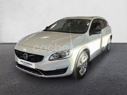 Blanco Usado 2018 Volvo V60 CC Kinetic Familiar | 16.490 € (Precio justo)