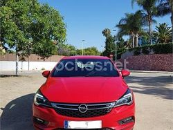 Rojo Usado 2017 Opel Astra Dynamic Berlina | 9900 € (Precio justo)