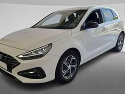 Blanco Usado 2022 Hyundai i30 Berlina | 14.790 € (Precio justo)
