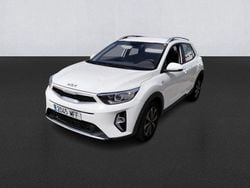 Blanco Usado 2023 Kia Stonic SUV | 15.400 € (Precio justo)