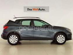 Gris / plata Usado 2024 Seat Arona Style SUV | 20.490 € (Precio justo)