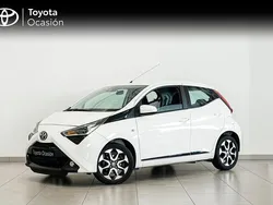 Blanco Usado 2021 Toyota Aygo X-play Utilitario | 11.450 € (Precio justo)
