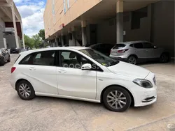 Blanco Usado 2012 Mercedes B180 Monovolumen | 9999 € (Precio justo)