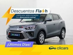 Gris Usado 2024 Ssangyong (KGM) Tivoli SUV | 15.690 €