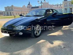 Azul Usado 2002 Jaguar XK8 Coupe | 18.000 €