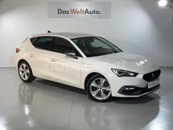 Blanco Usado 2024 Seat Leon FR Berlina | 28.250 € (Precio justo)
