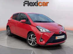 Rojo Usado 2020 Toyota Yaris Berlina | 12.990 € (Buen precio)