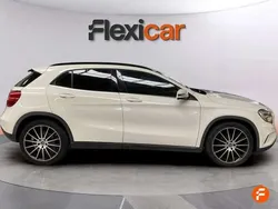 Blanco Usado 2016 Mercedes GLA180 SUV | 14.470 € (Buen precio)