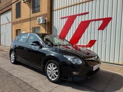 Negro Usado 2010 Hyundai i30 GLS Berlina | 7400 € (Precio justo)
