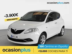 Blanco Usado 2017 Lancia Ypsilon Gold Utilitario | 9450 € (Precio justo)