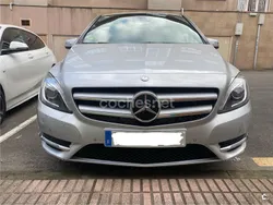 Gris / plata Usado 2014 Mercedes B180 Monovolumen | 11.500 € (Buen precio)